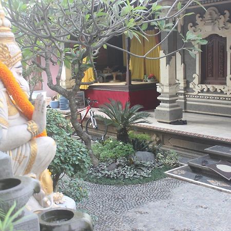 Silvy Guesthouse Canggu  Ngoại thất bức ảnh